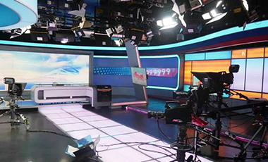 某广播电视台演播室
