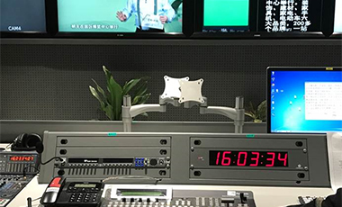 某广播电视总台演播室